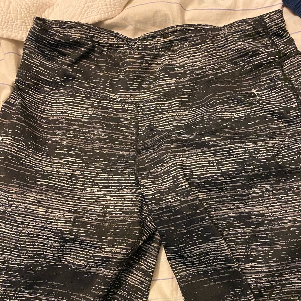 Ankle length athletic pants